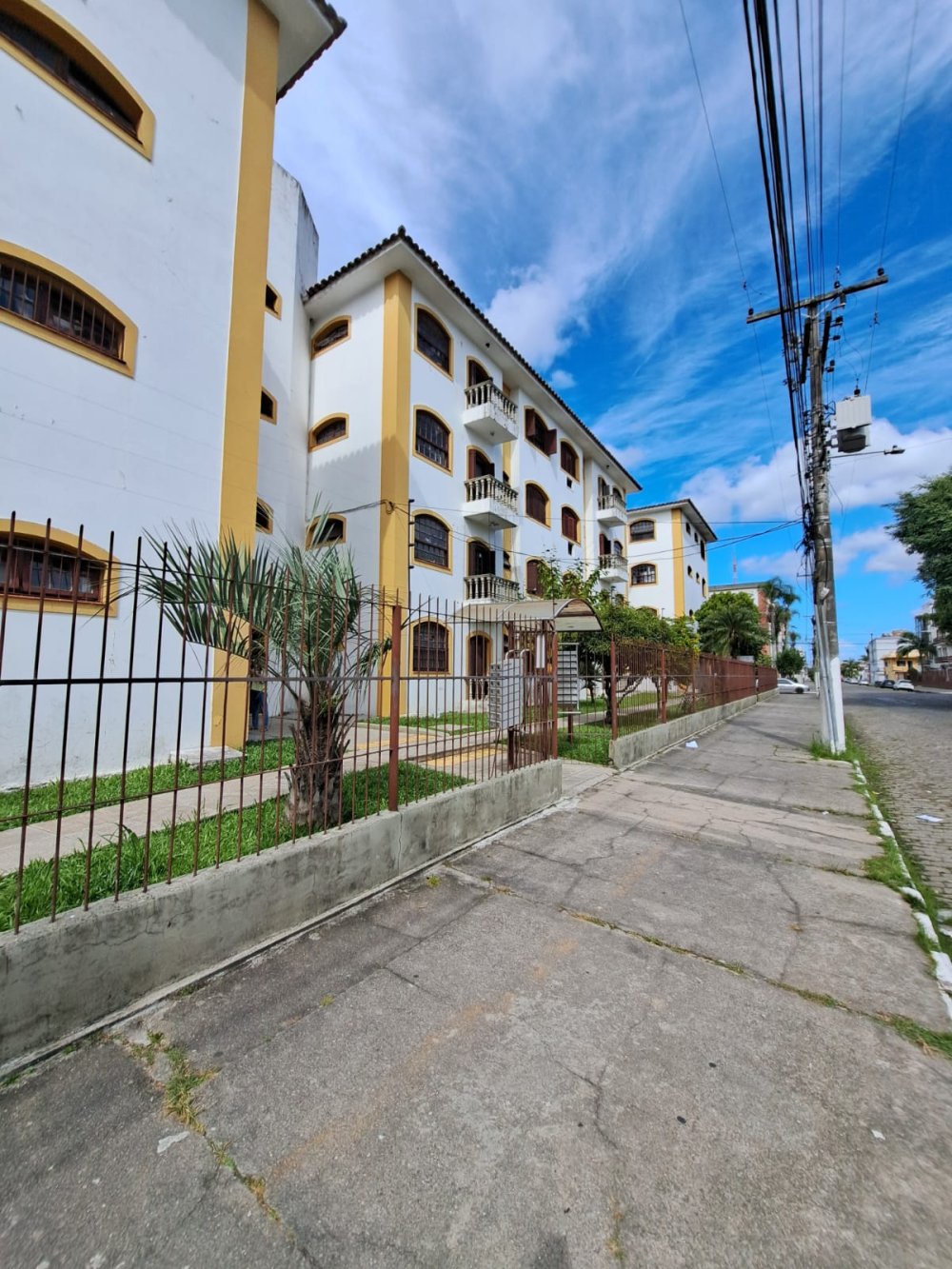 Apartamento - Aluguel - Centro - Pelotas - RS